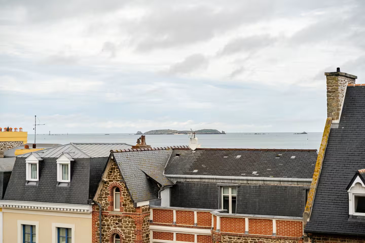Vue panoramique mer depuis l'appartement